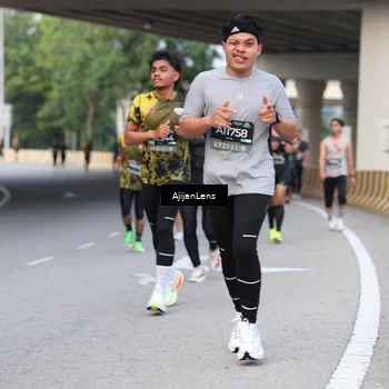 Runner Photo 6446744