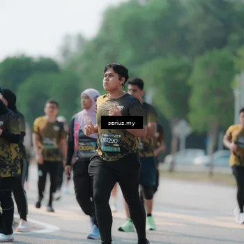 Runner Photo 6446750