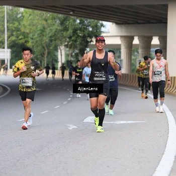 Runner Photo 6446779