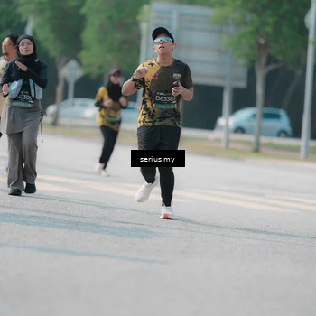 Runner Photo 6446787