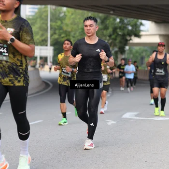 Runner Photo 6446805