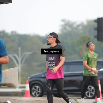 Runner Photo 6446810