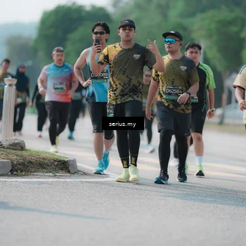 Runner Photo 6446840