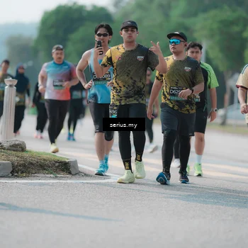 Runner Photo 6446845
