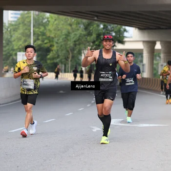 Runner Photo 6446860
