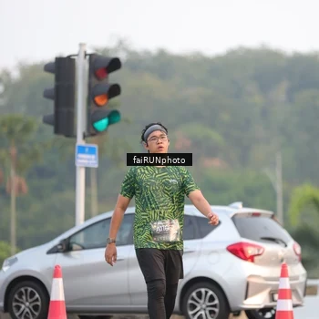 Runner Photo 6446867