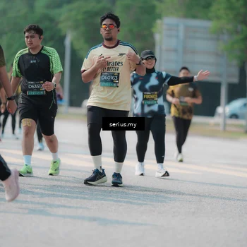 Runner Photo 6446879
