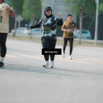 Runner Photo 6446891