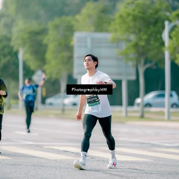 Runner Photo 6446914