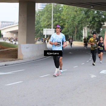 Runner Photo 6446927