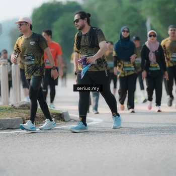 Runner Photo 6446951