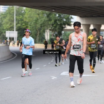 Runner Photo 6446956