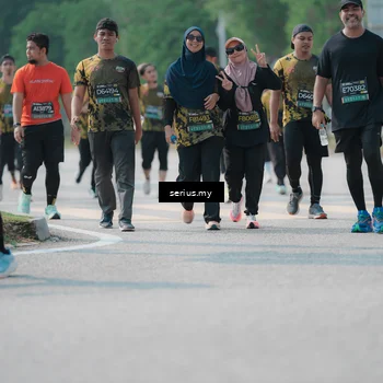 Runner Photo 6446972