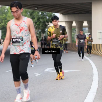 Runner Photo 6446979