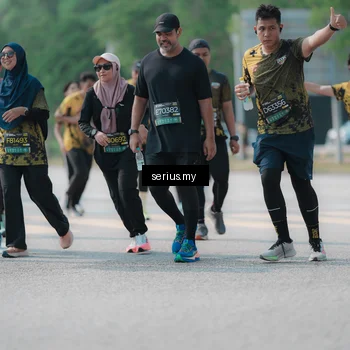 Runner Photo 6446989
