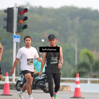 Runner Photo 6446995