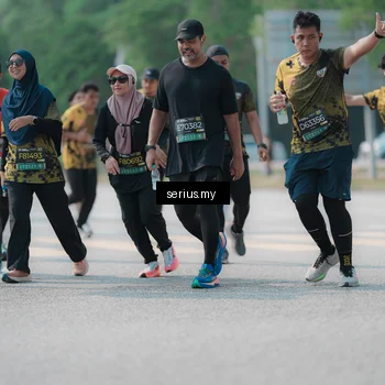 Runner Photo 6446996