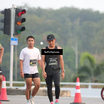 Runner Photo 6446997
