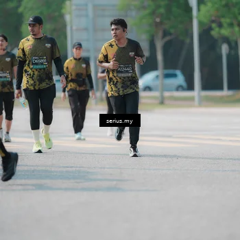 Runner Photo 6447030