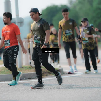 Runner Photo 6447040