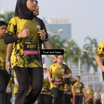 Runner Photo 6447054