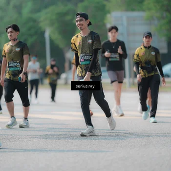 Runner Photo 6447088