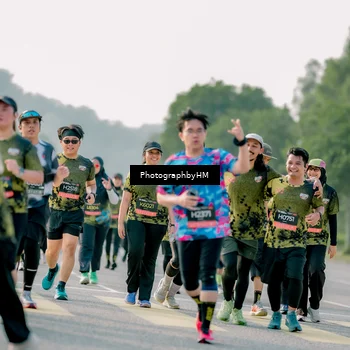 Runner Photo 6447090