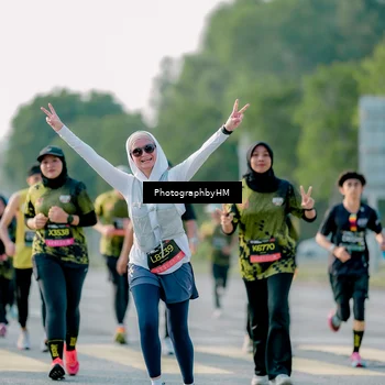 Runner Photo 6447105