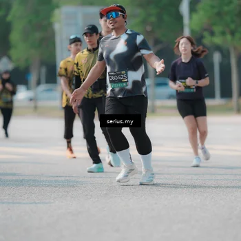 Runner Photo 6447114