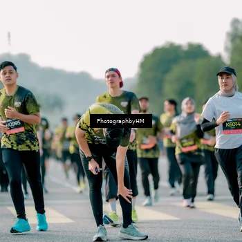 Runner Photo 6447117