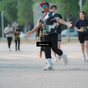 Runner Photo 6447124