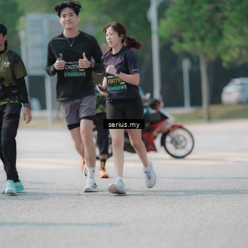 Runner Photo 6447145