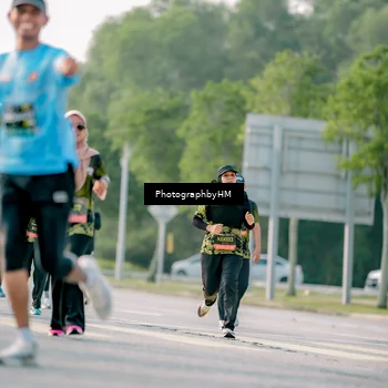 Runner Photo 6447163