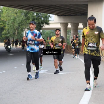 Runner Photo 6447169