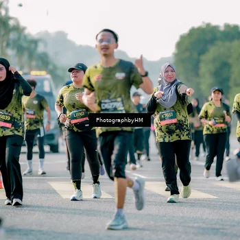 Runner Photo 6447180