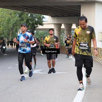 Runner Photo 6447182