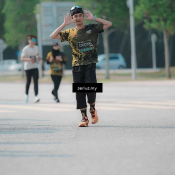 Runner Photo 6447195