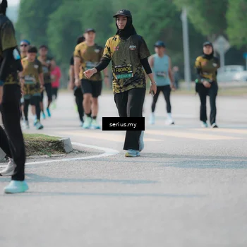 Runner Photo 6447209