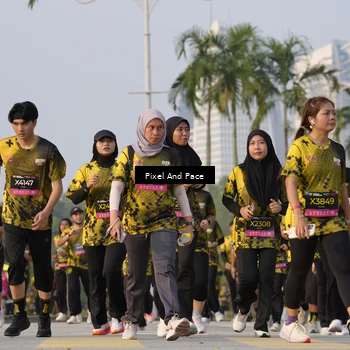 Runner Photo 6447234