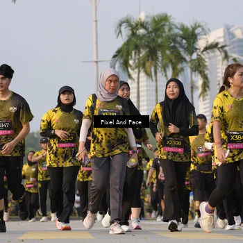 Runner Photo 6447237