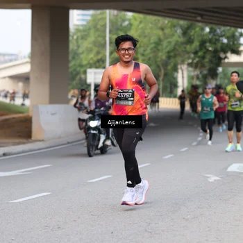 Runner Photo 6447262