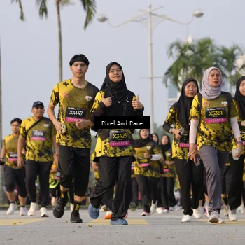 Runner Photo 6447264