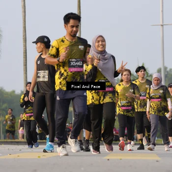 Runner Photo 6447292