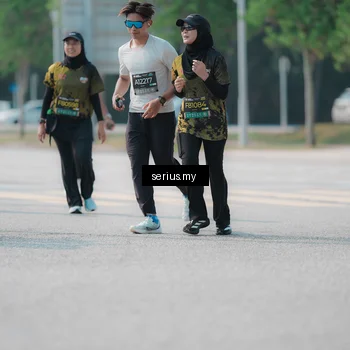 Runner Photo 6447298