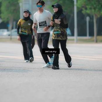 Runner Photo 6447309