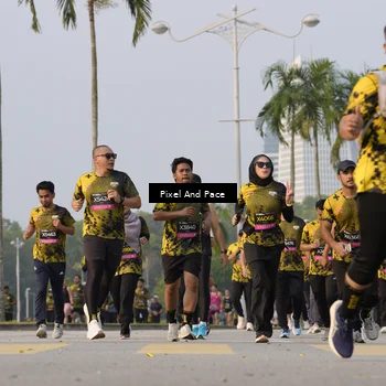 Runner Photo 6447331