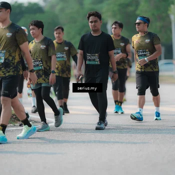 Runner Photo 6447336