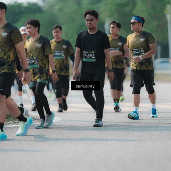 Runner Photo 6447338