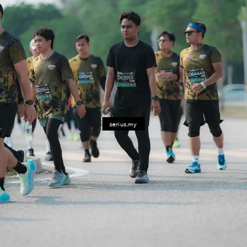 Runner Photo 6447344