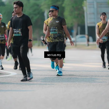 Runner Photo 6447350